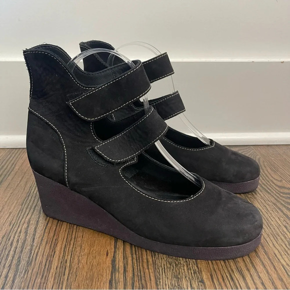 Arche Archette black suede Mary Jane style wedges size 7 - Picture 1 of 11